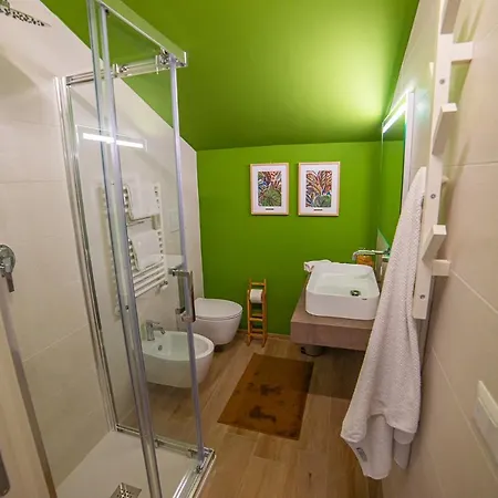E Home Casa Vacanze Noicàttaro Buitenkant foto