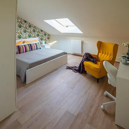 E Home Casa Vacanze Noicàttaro Buitenkant foto