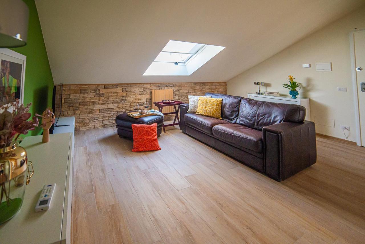E Apartment